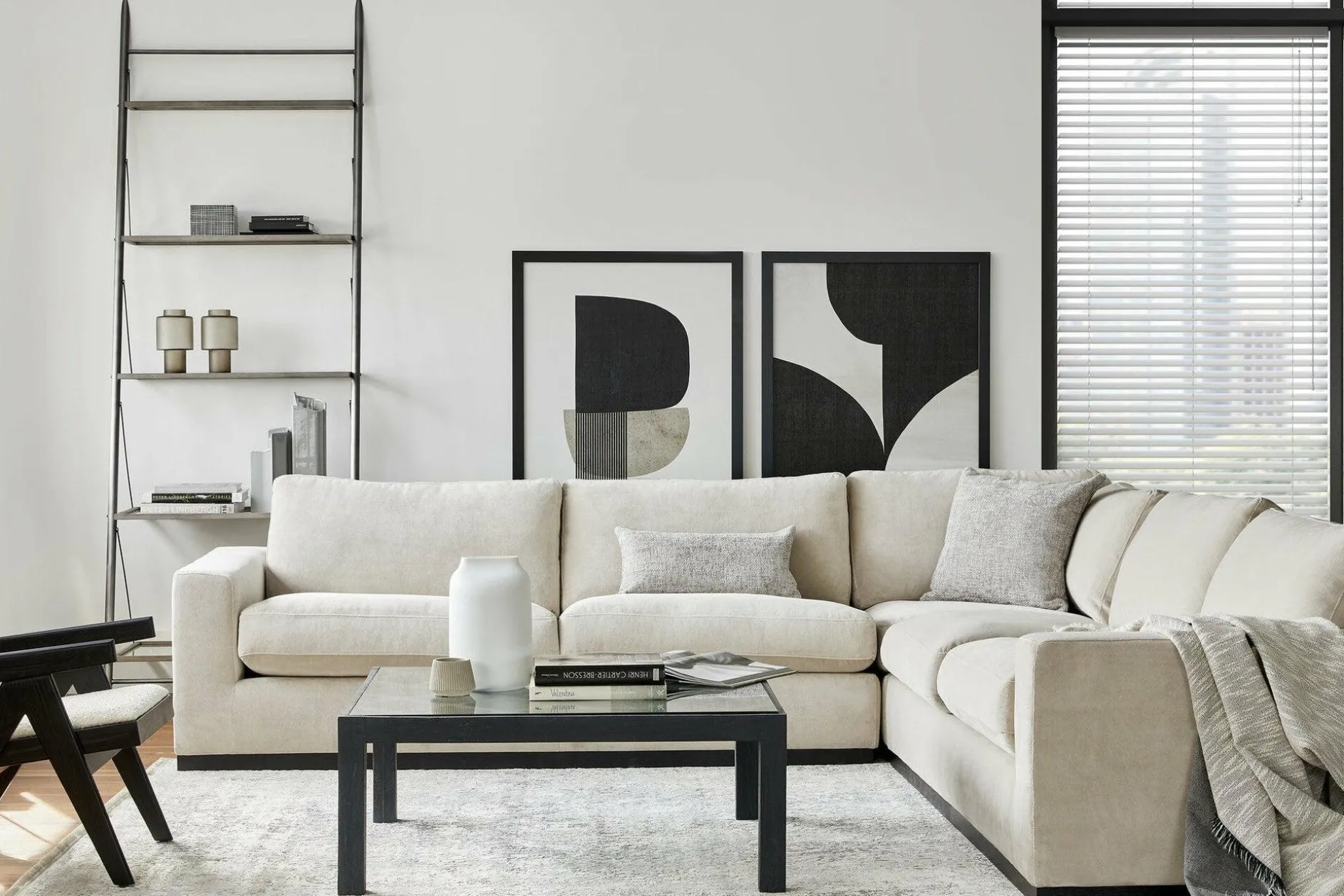 Claudia - Sectional Sofa