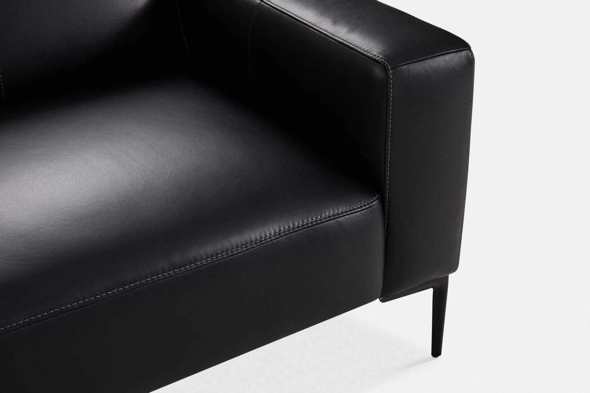 Copenhagen - Leather Sectional Sofa