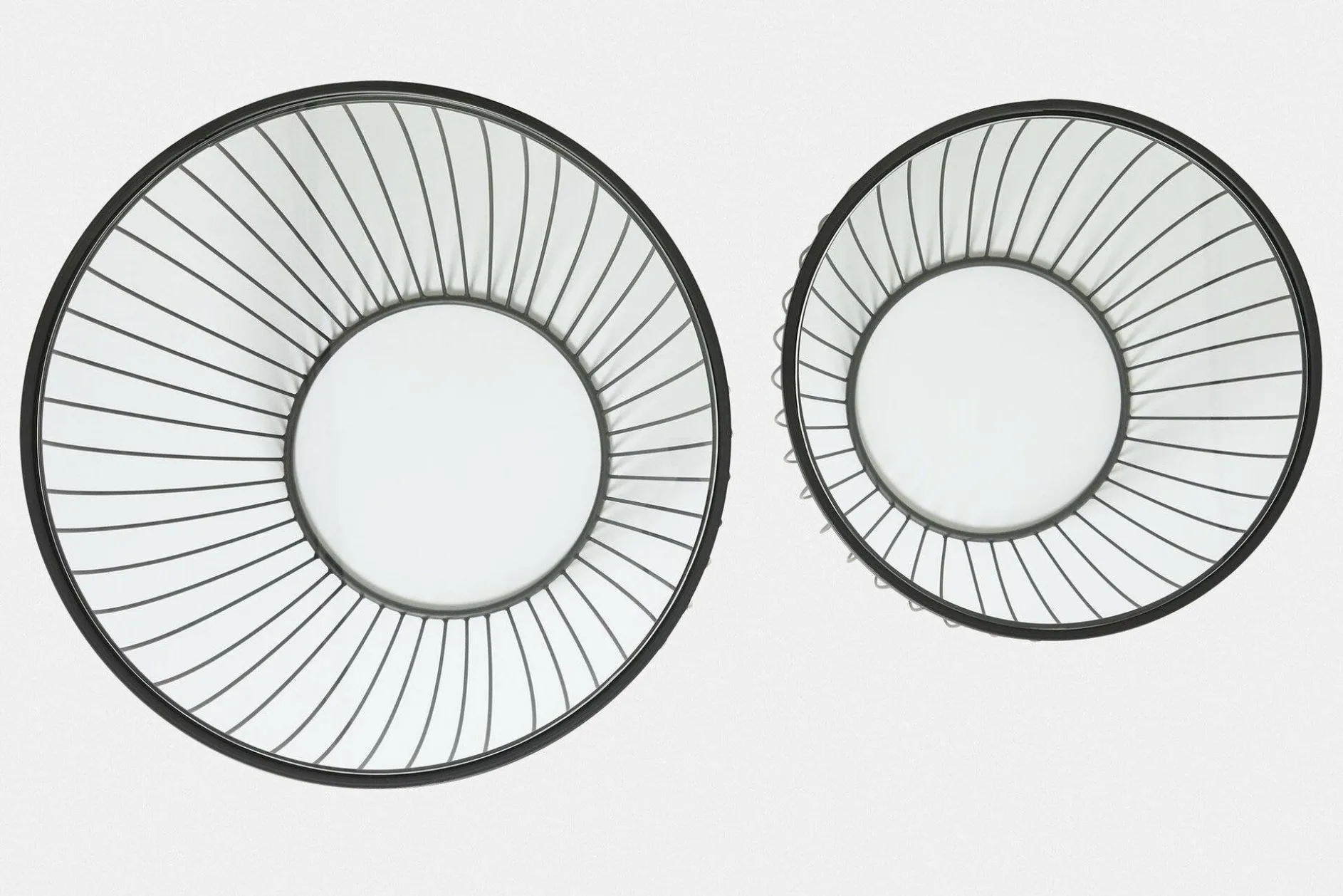 Cyclone - Round Side Table Set