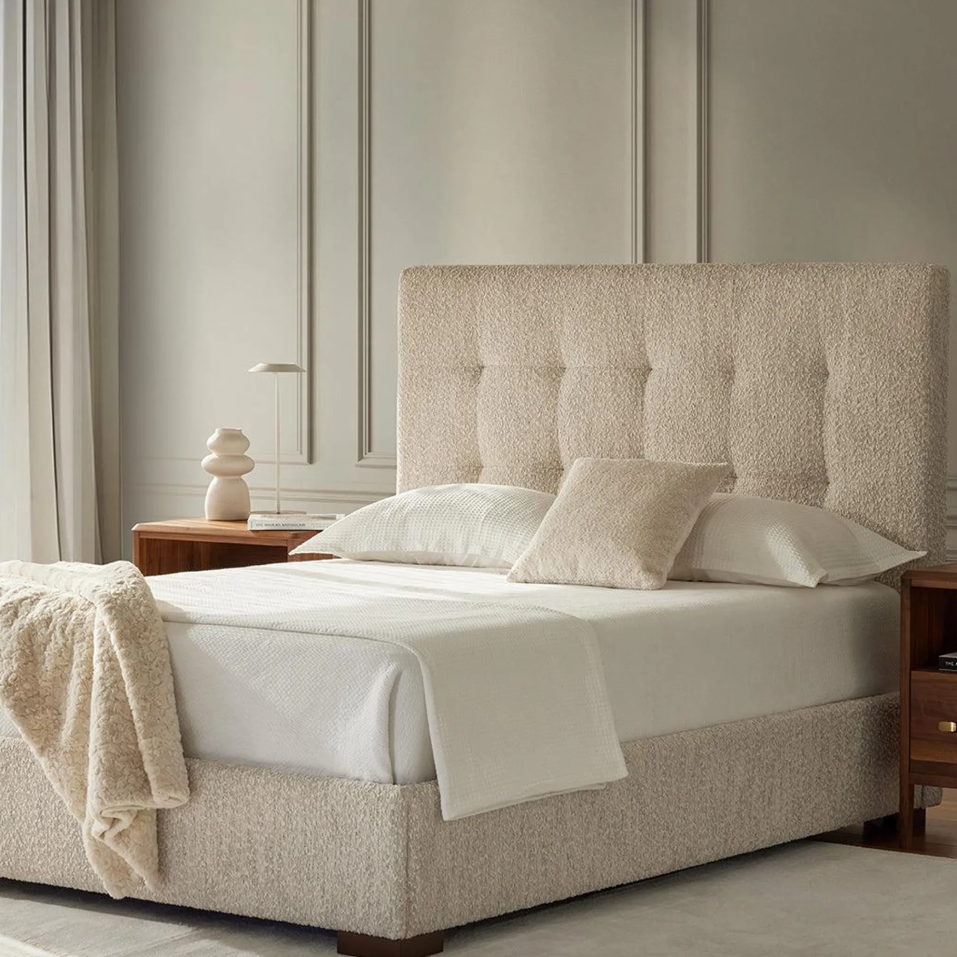 Demi Lune - Fabric-Upholstered Bed