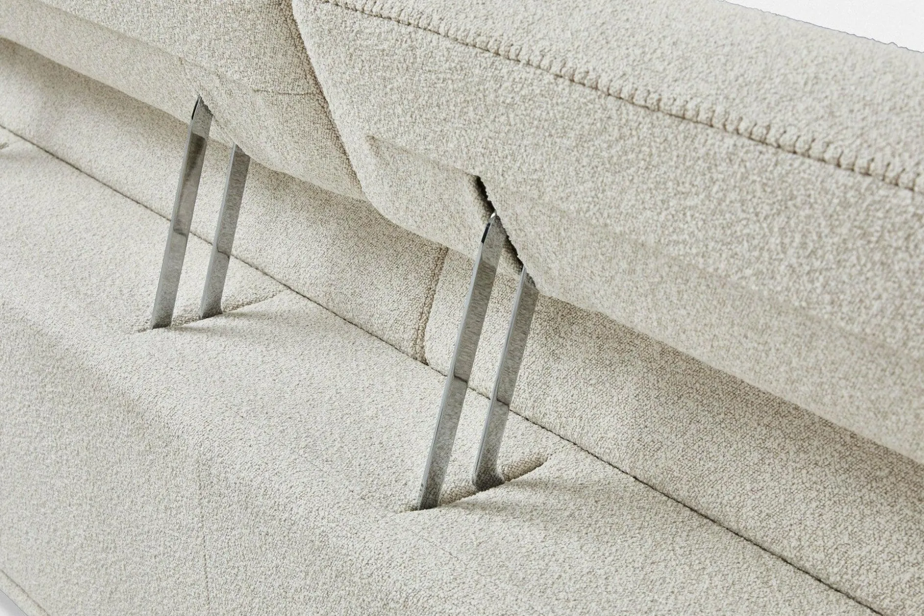 Denny - Sectional Sofa by Gamma