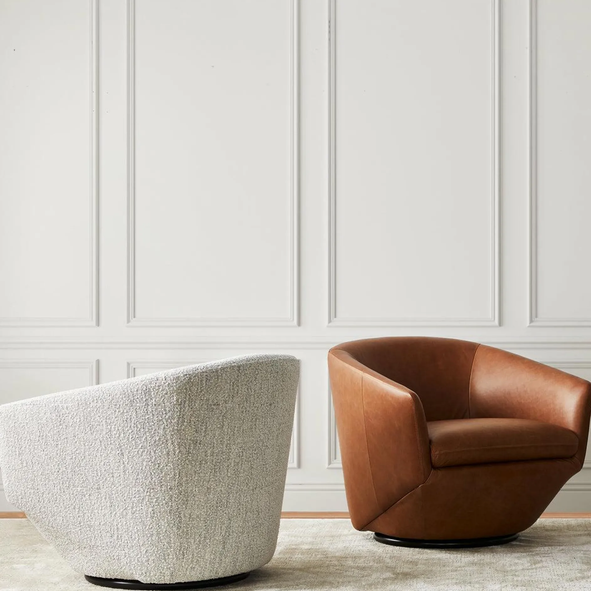 Dinant - Merino Wool Swivel Armchair