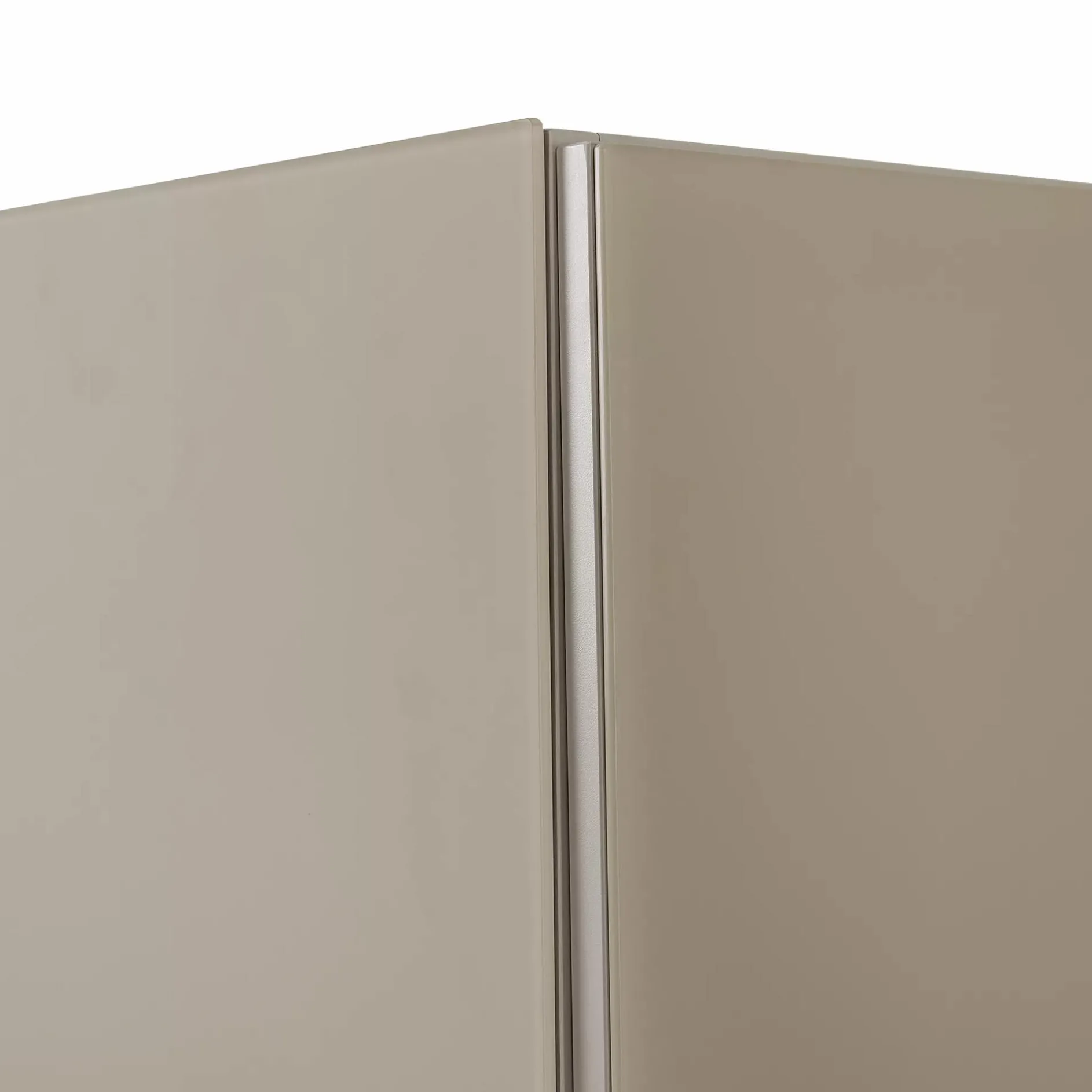 Glassy - Wardrobe