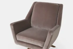 Greta - Swivel Armchair with Pyramidal Base