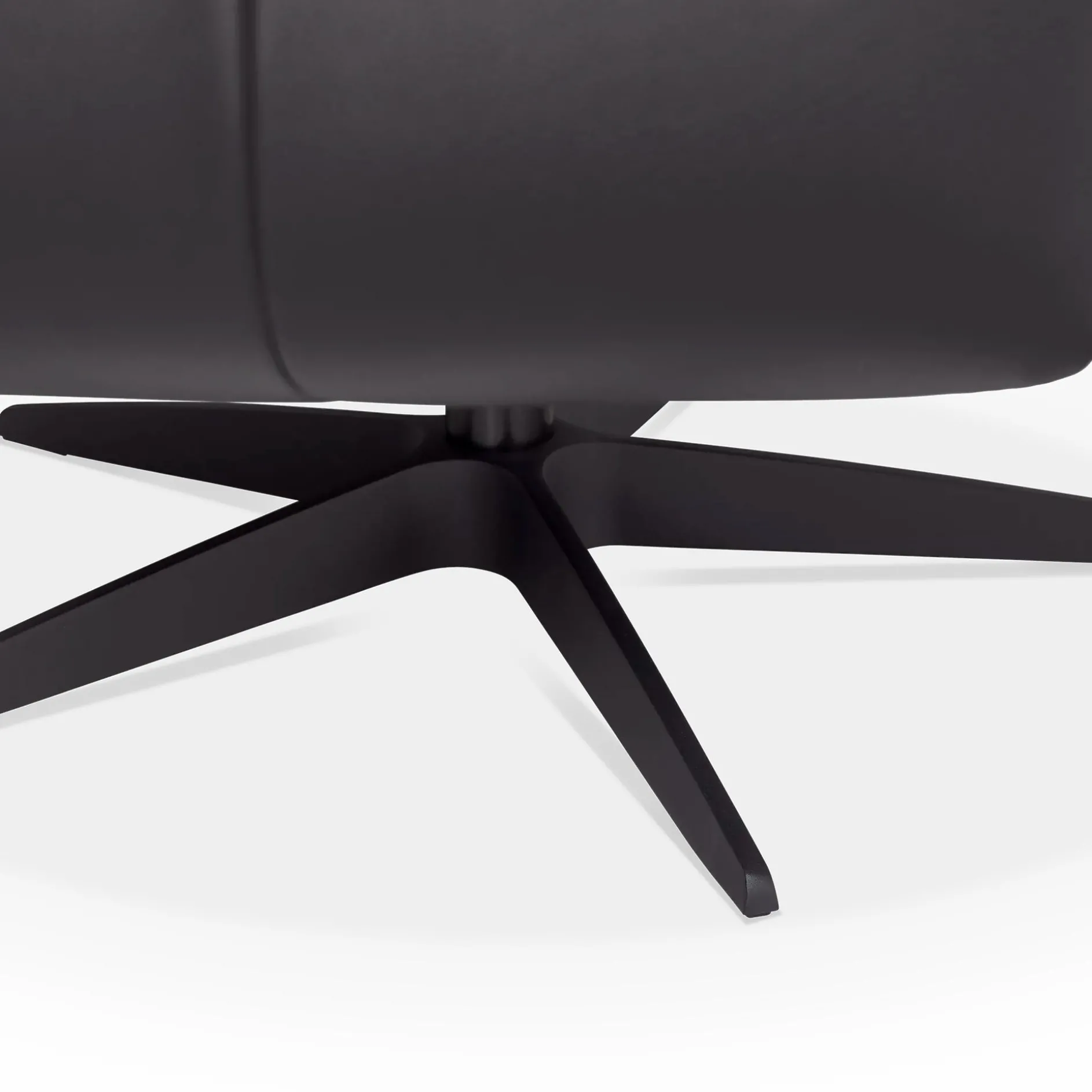 Luck - Leather Reclining Armchair by Géalux