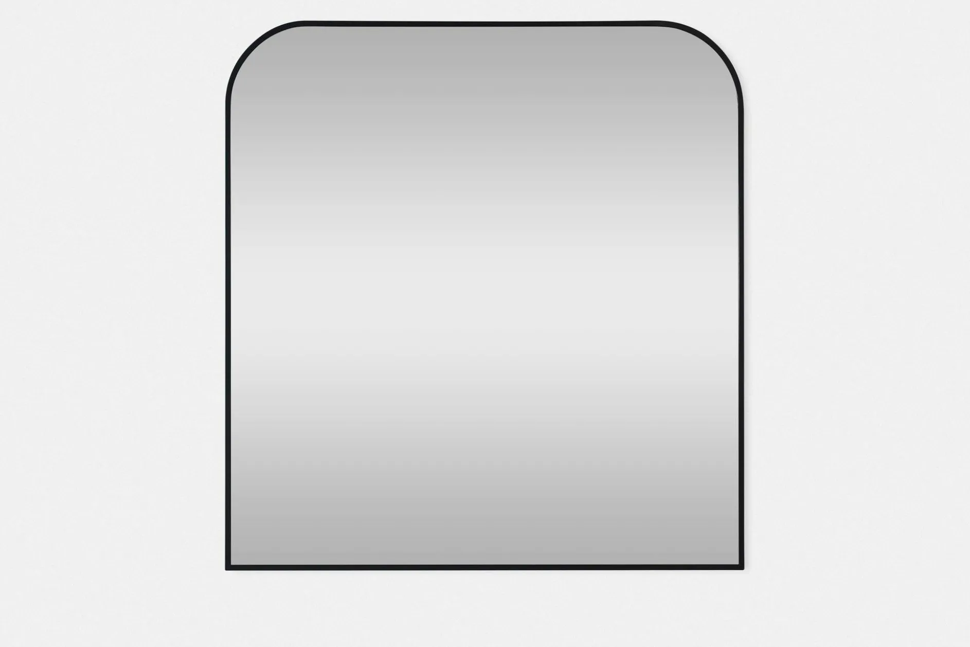 Luka - Arch-shaped mirror with a black frame