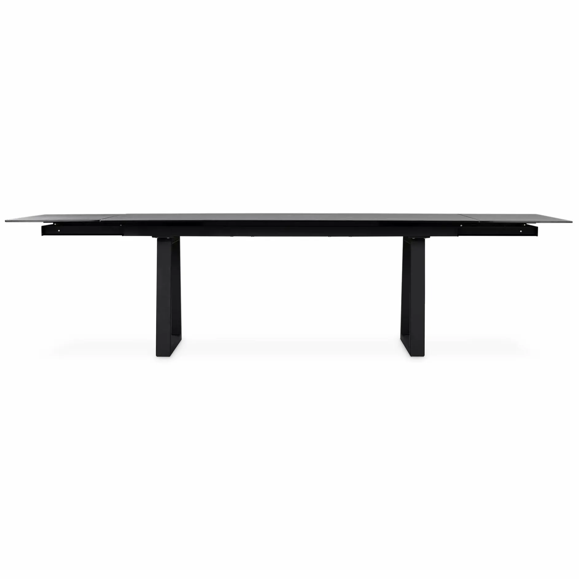 Managua - Extendable Dining Table