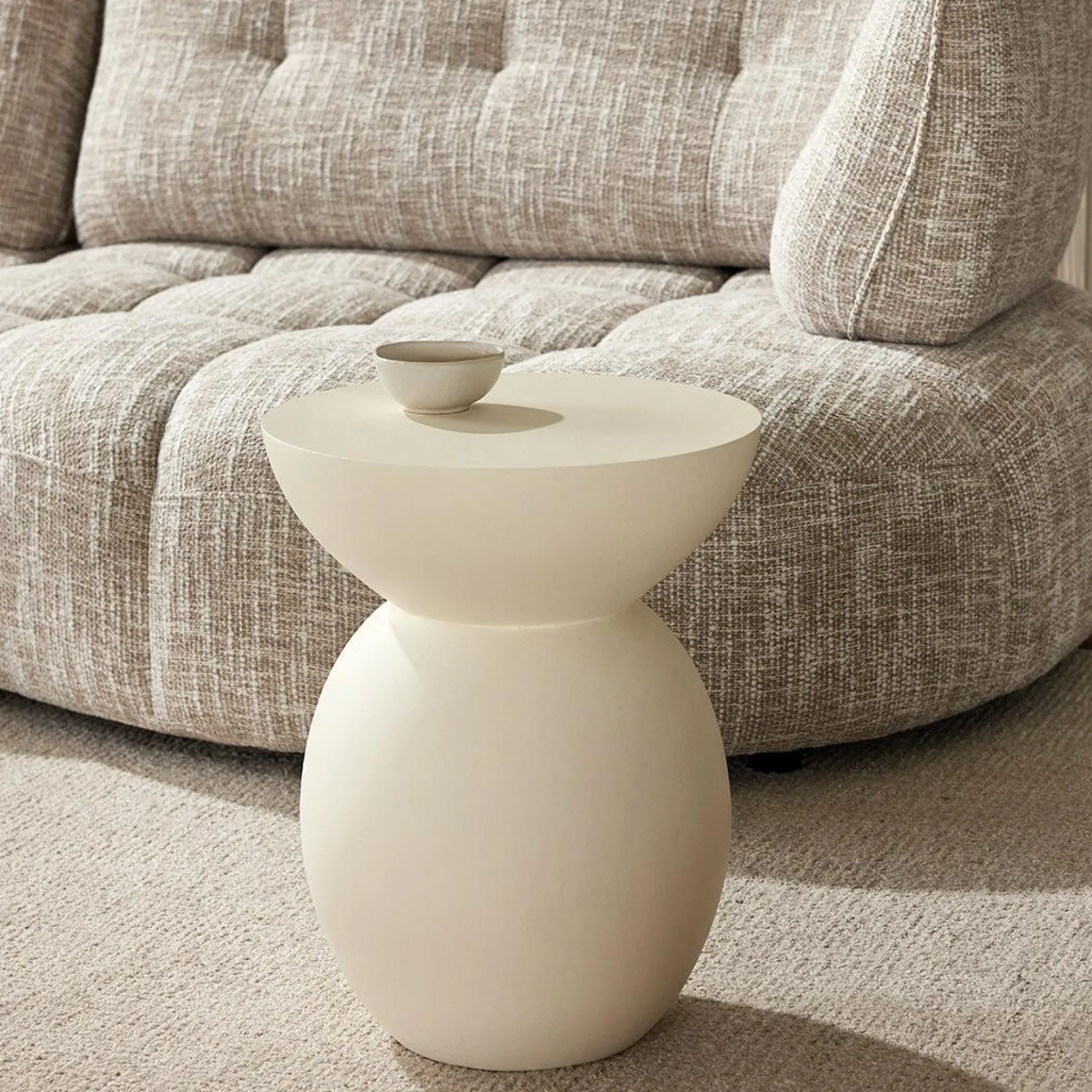Moaï - Side Table