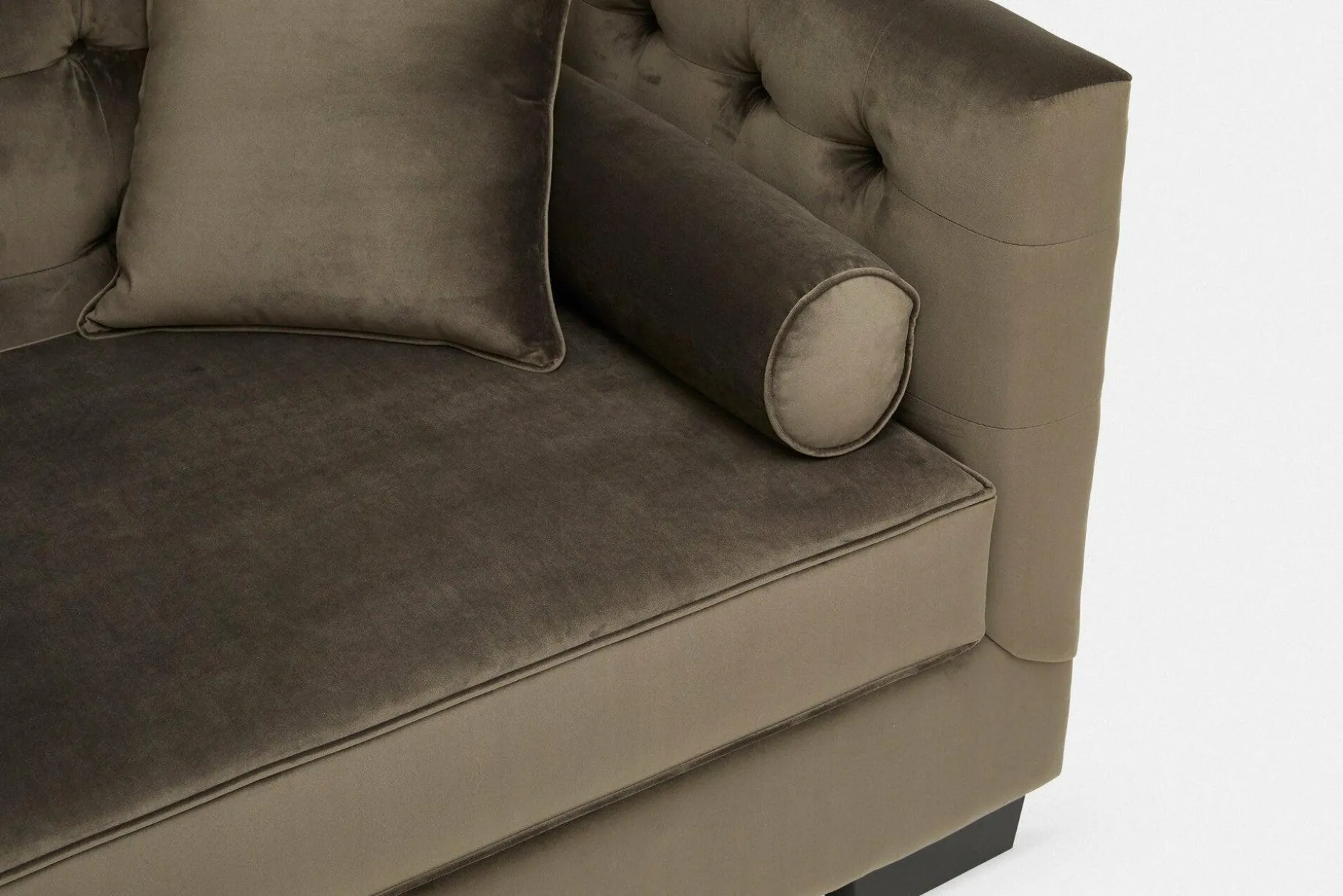 Oscar - Shelter Sofa