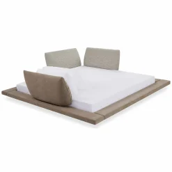 Peter Maly 2 - Bed with adjustable cushions by Ligne Roset