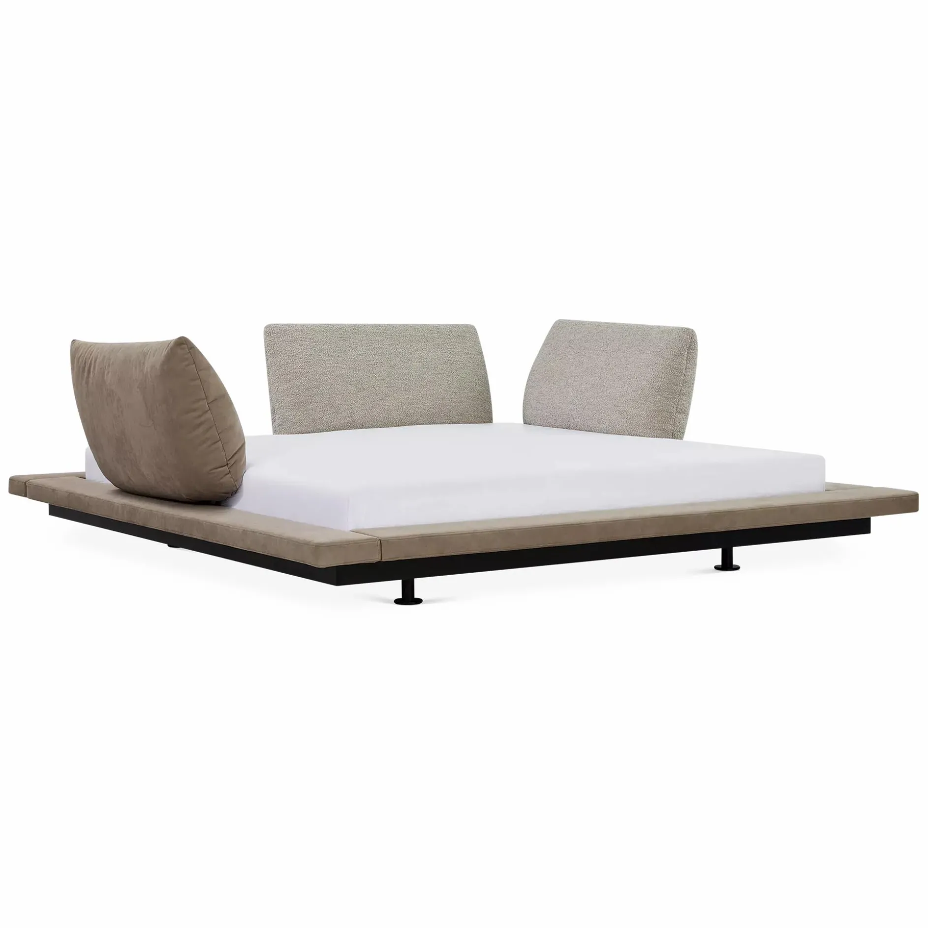 Peter Maly 2 - Bed with adjustable cushions by Ligne Roset
