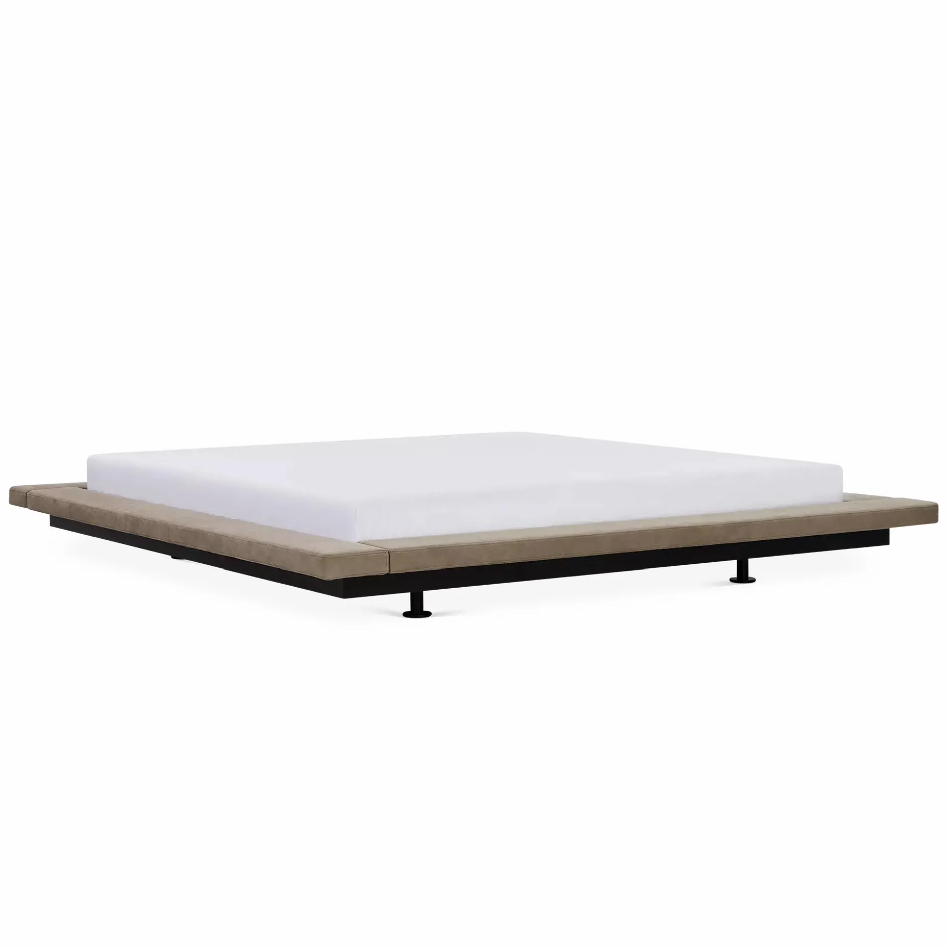 Peter Maly 2 - Bed with adjustable cushions by Ligne Roset