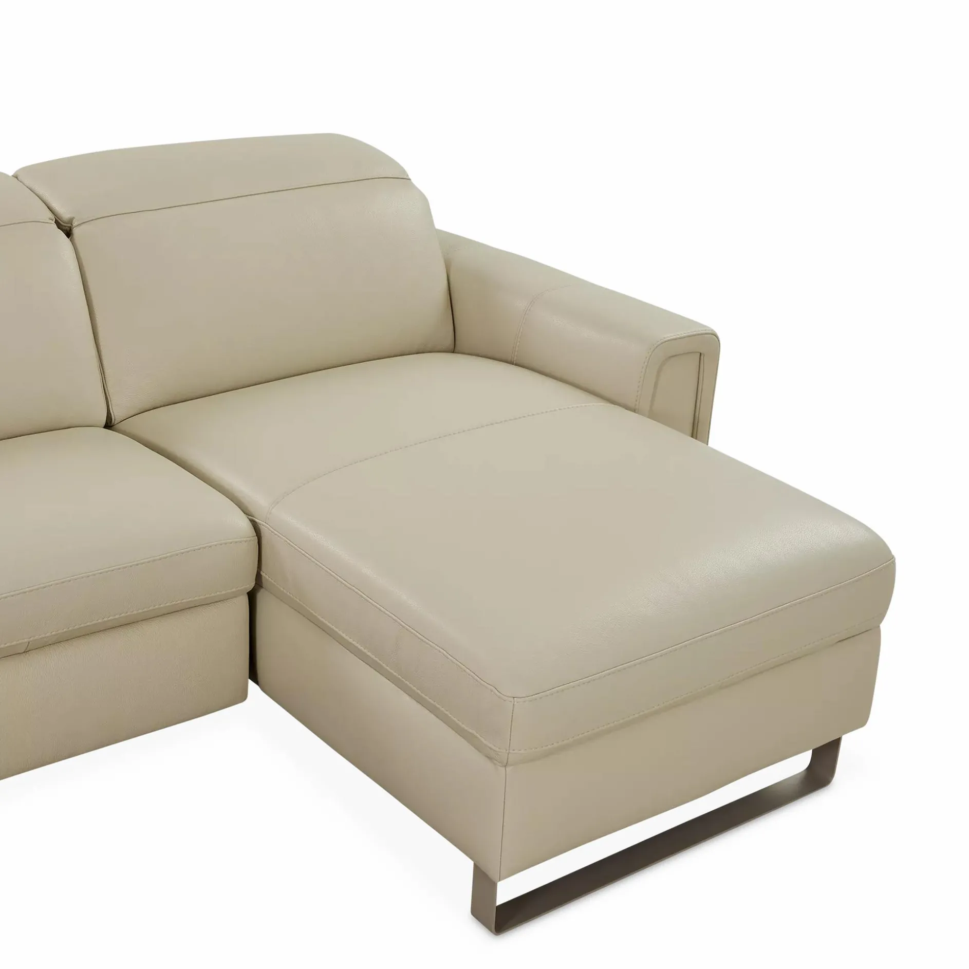 Sean - Power-Reclinining Sectional Sofa by Incanto