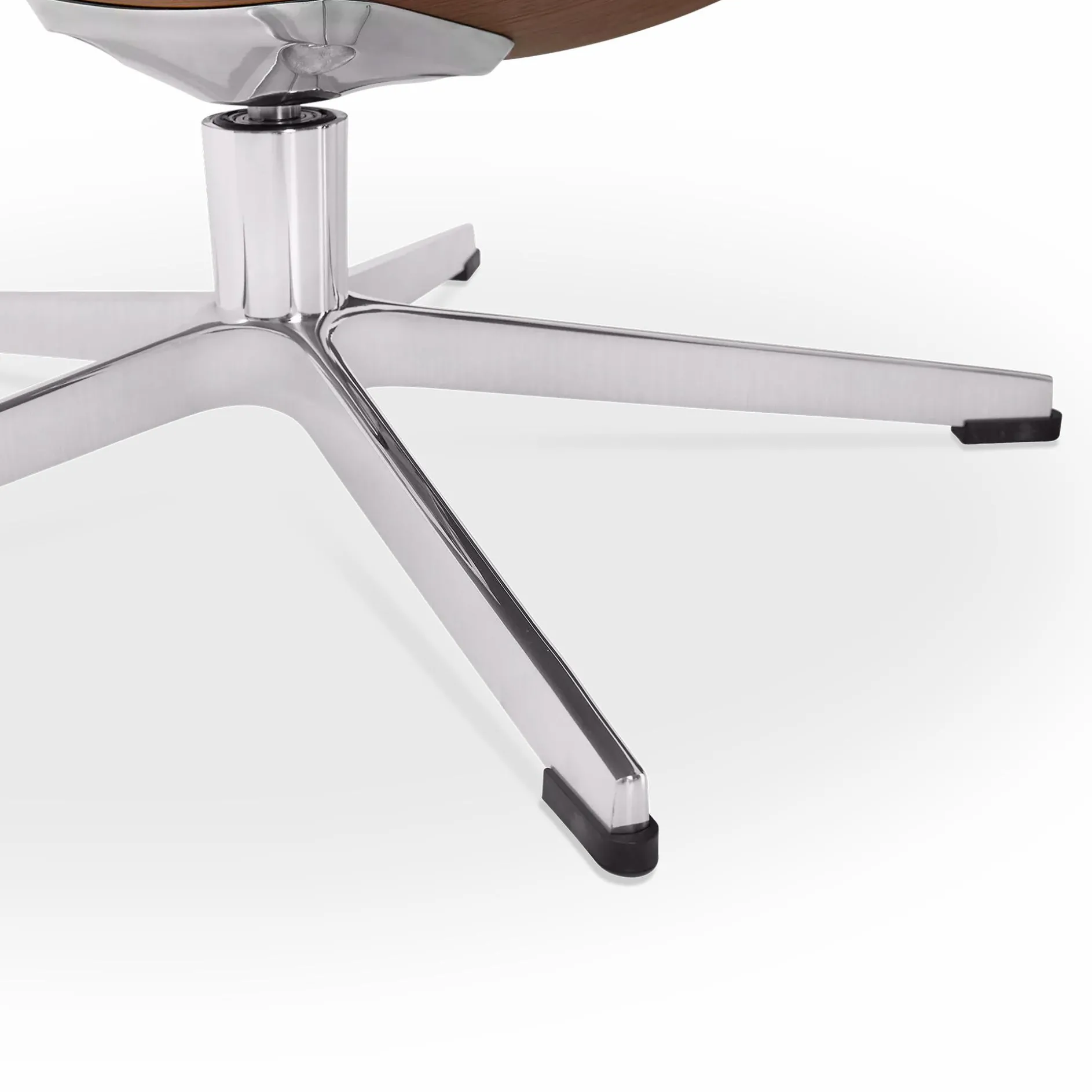 Timeout - Leather Recliner with Footrest by Conform