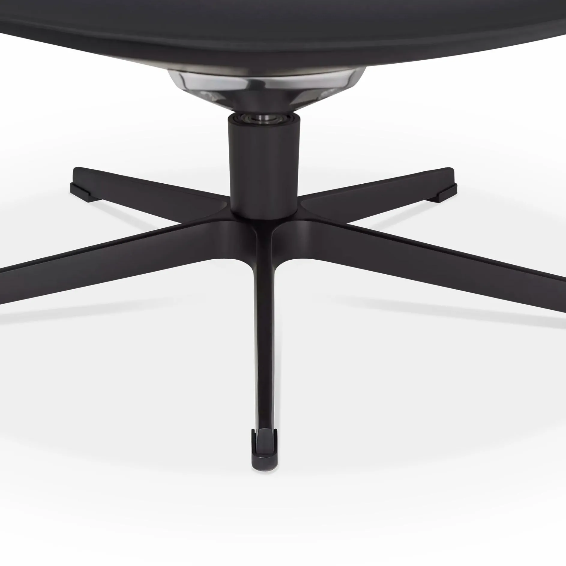 Timeout - Leather Reclining Armchair with Integrated Footrest by Conform