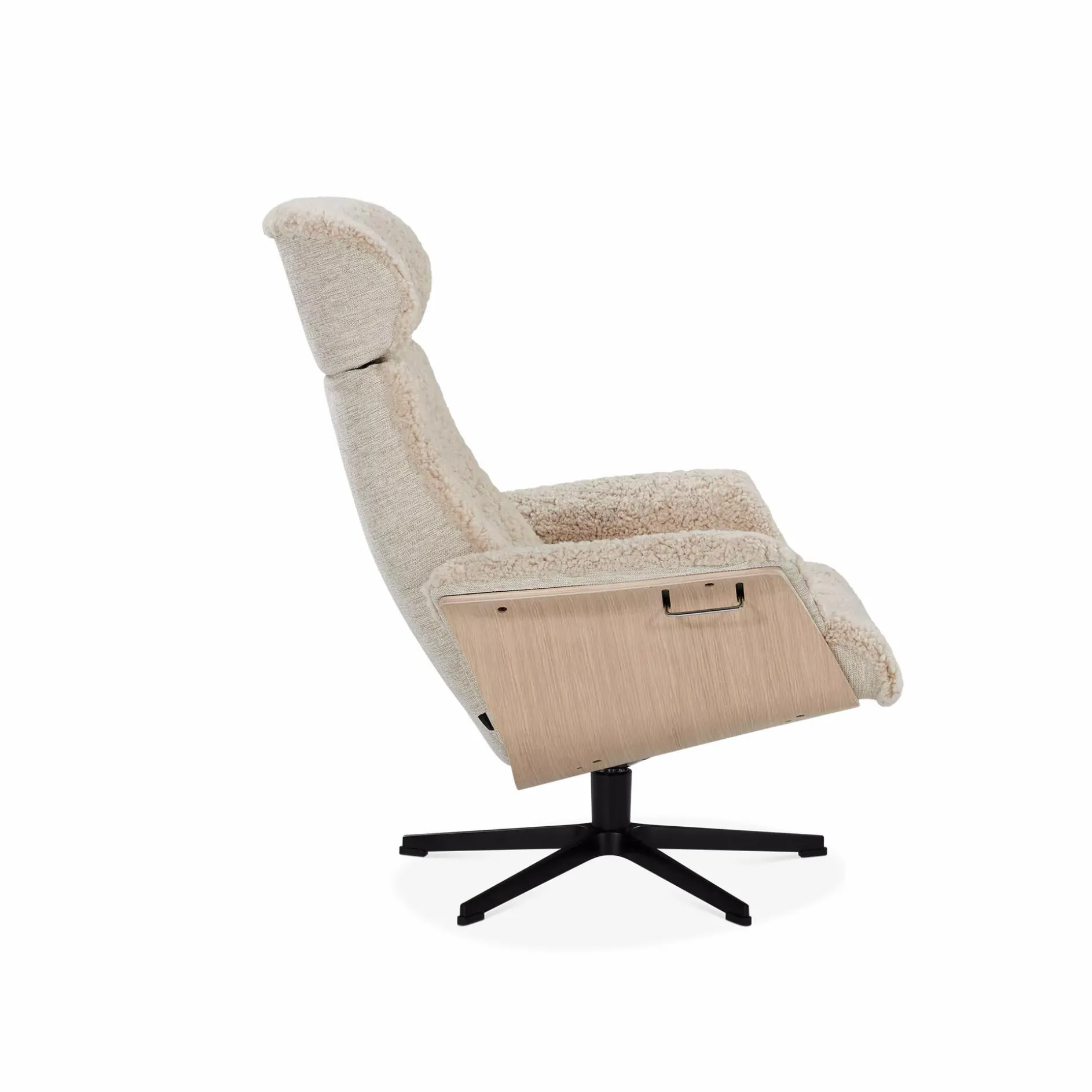Timeout - Sheepskin Recliner by Conform