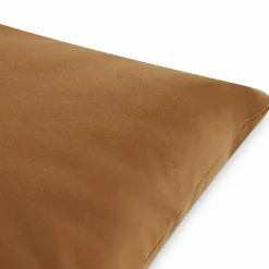 Toss - Velvet Cushion